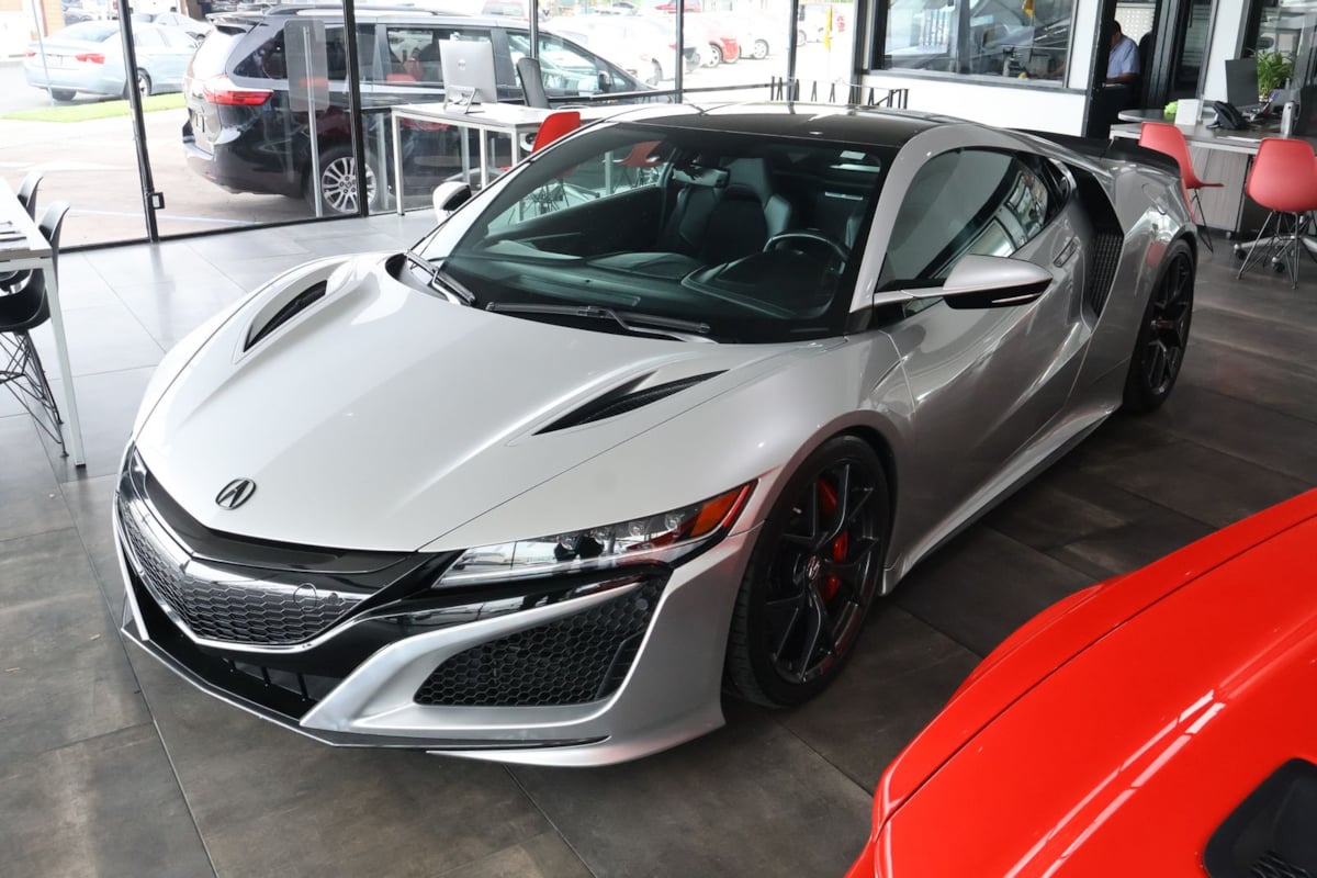 2017 Acura NSX