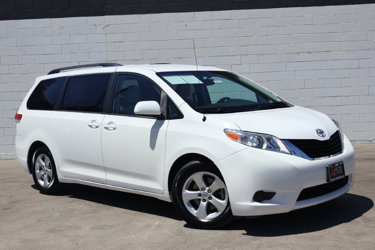 2014 Toyota Sienna