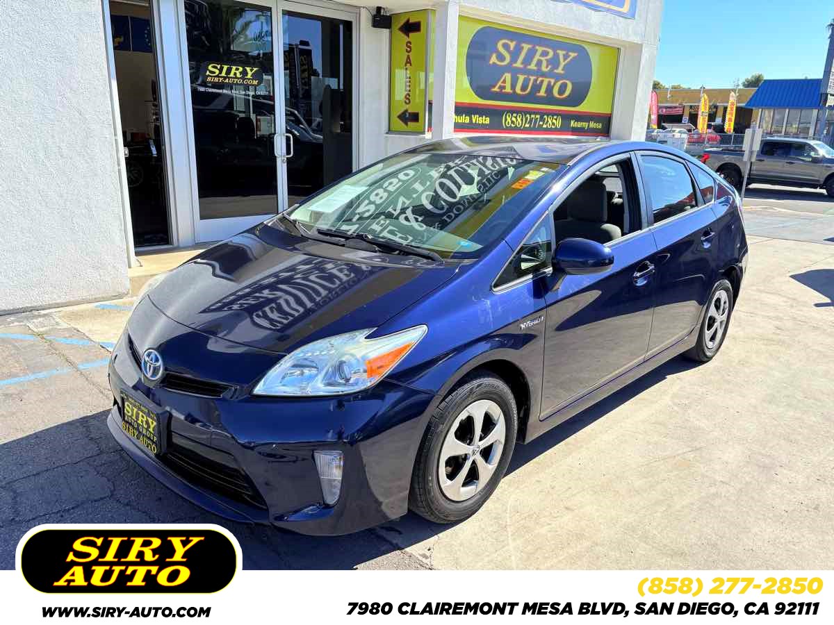 2015 Toyota Prius Two