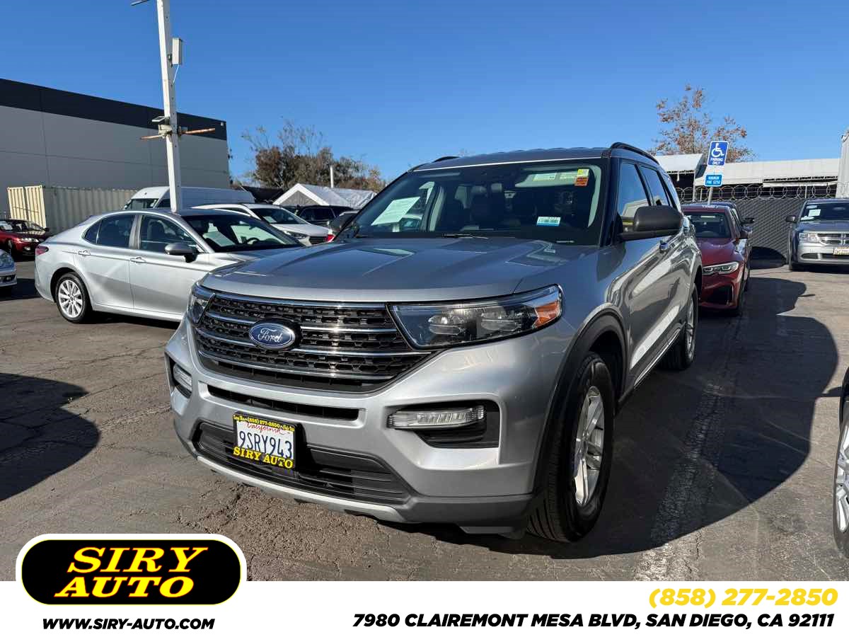 2023 Ford Explorer XLT's photo