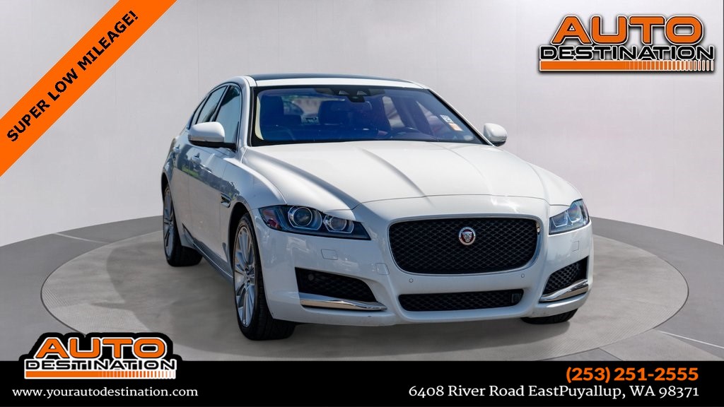 2018 Jaguar XF Prestige's photo