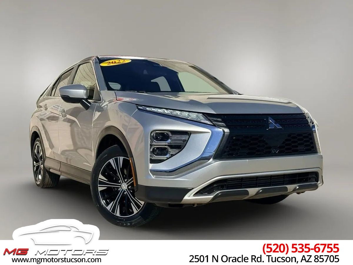 2022 Mitsubishi Eclipse Cross SEL's photo