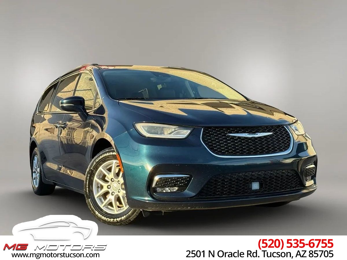 2022 Chrysler Pacifica Touring L's photo