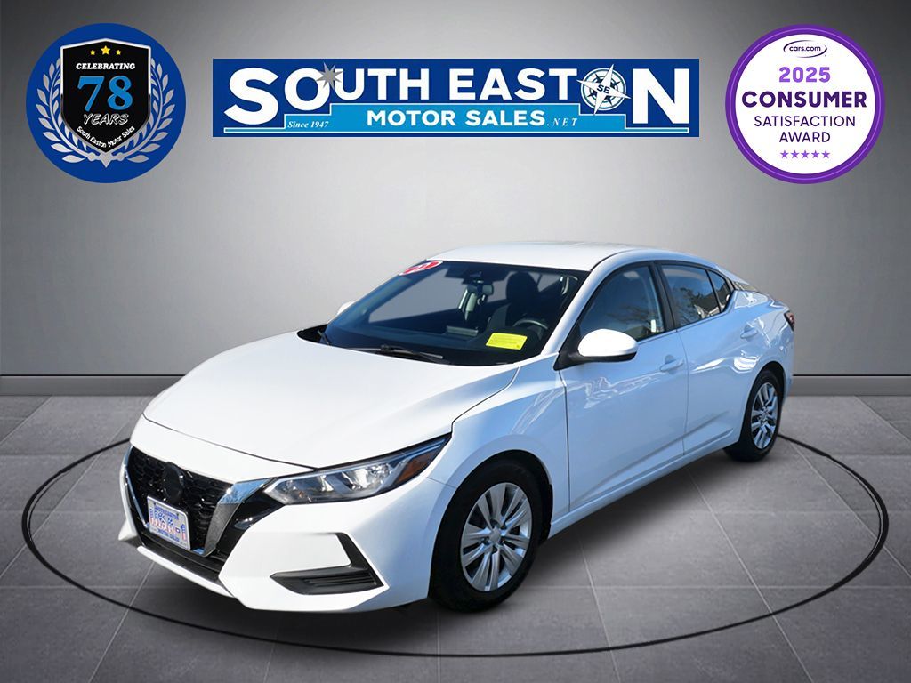 2022 Nissan Sentra S's photo