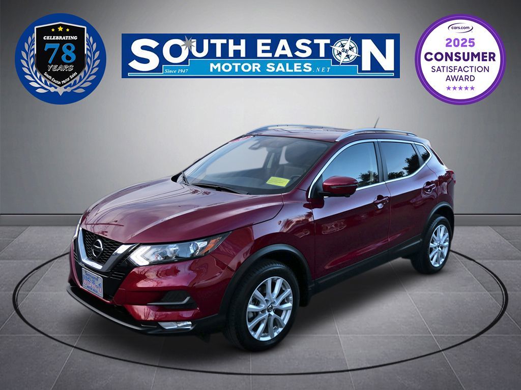 2020 Nissan Rogue Sport SV's photo