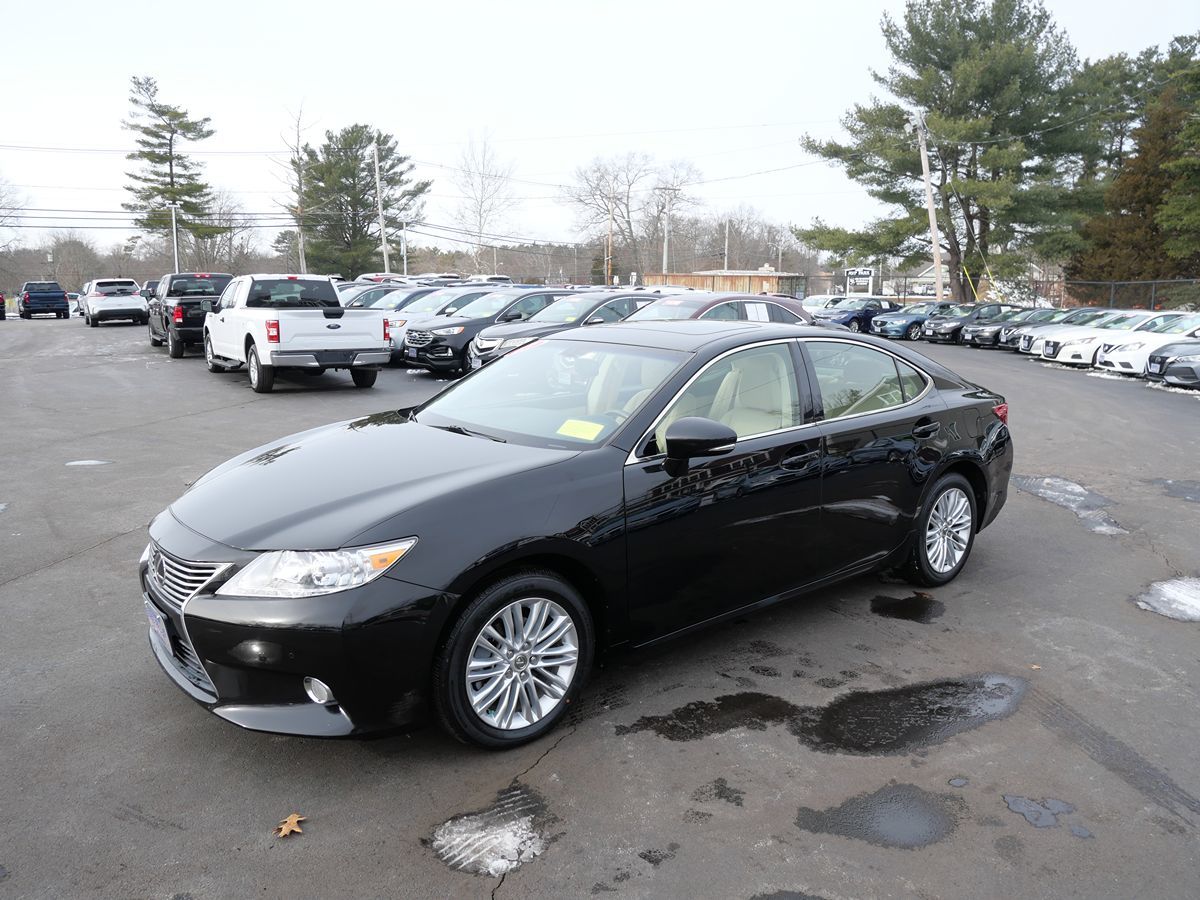 2013 Lexus ES 350's photo