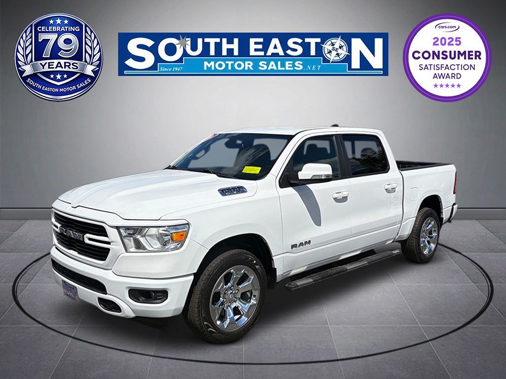 2019 RAM 1500 Big Horn/Lone Star 4x4 Crew Cab 5'7's photo