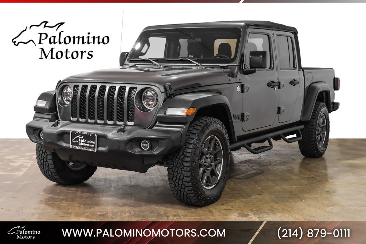 2020 Jeep Gladiator Sport S's photo