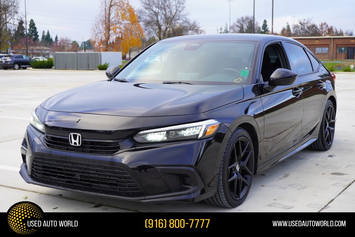 2022 Honda Civic Sport's photo