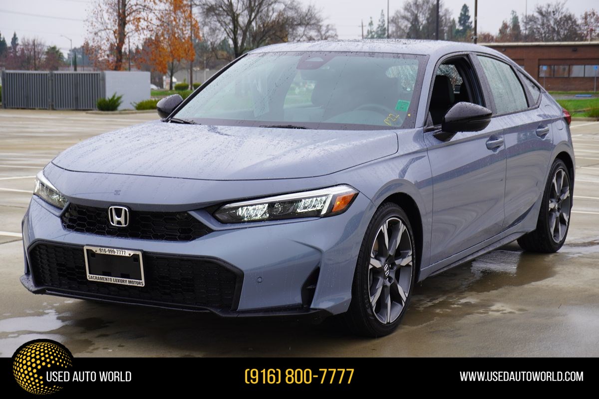 2025 Honda Civic Hatchback Sport Touring's photo