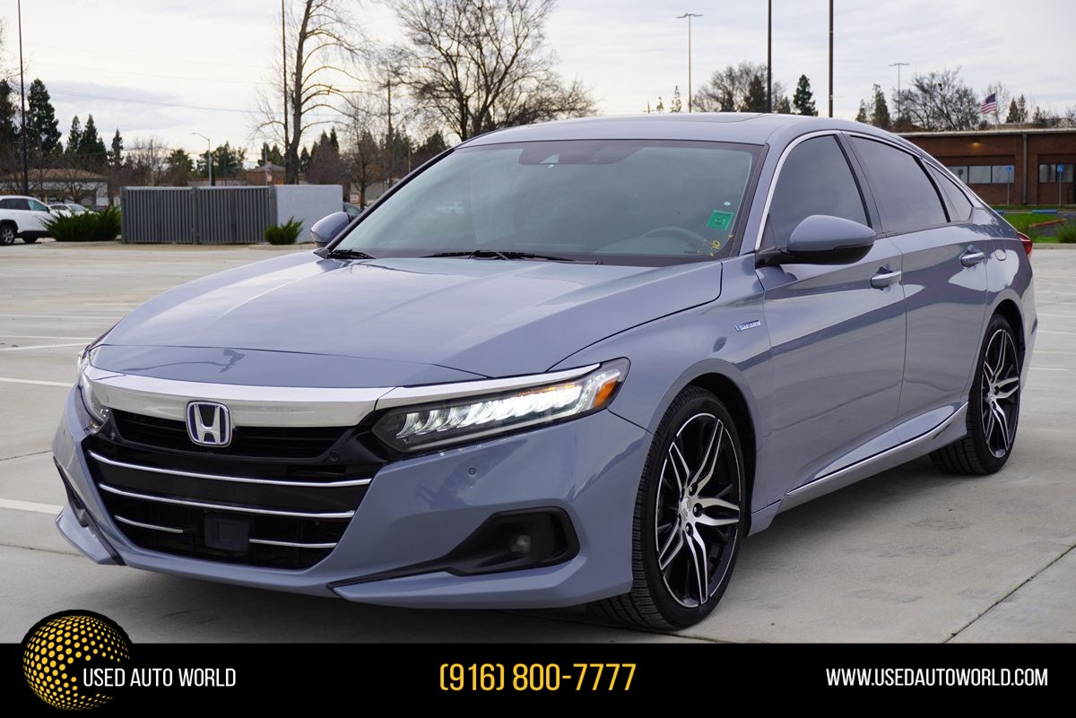 2022 Honda Accord Hybrid Touring's photo