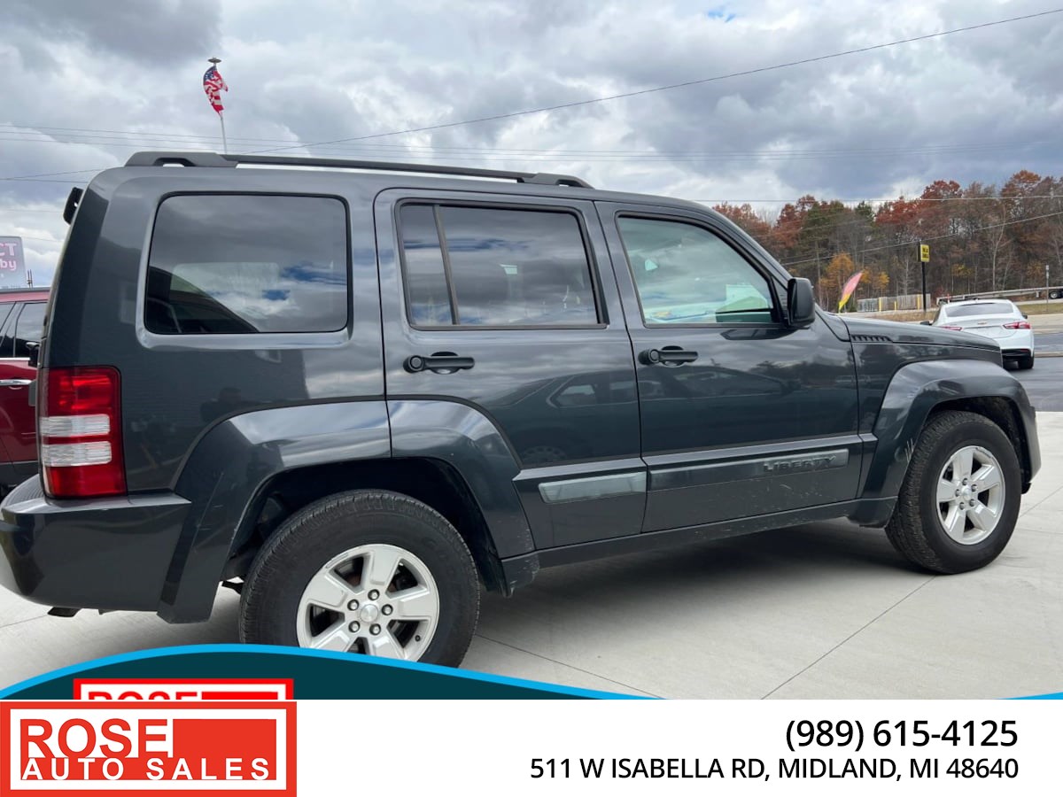 2010 Jeep Liberty Sport's photo