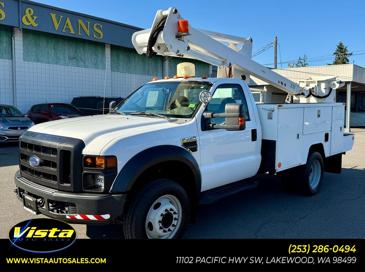 2008 Ford F-450 Super Duty Chassis Cab XLT's photo