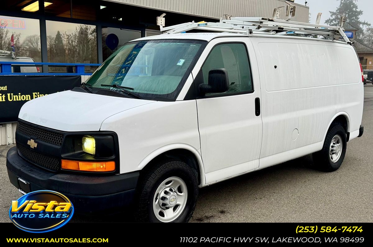 2010 Chevrolet Express Cargo Work Van's photo
