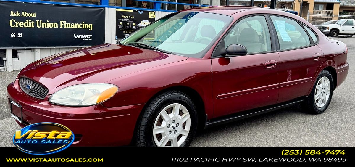 2007 Ford Taurus SE's photo