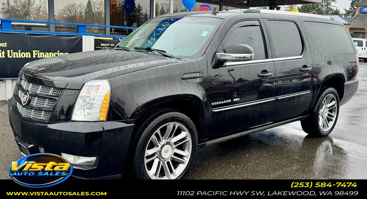 2013 Cadillac Escalade ESV Premium's photo