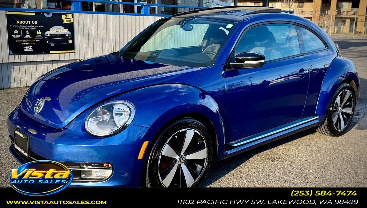 2013 Volkswagen Beetle 2.0's photo