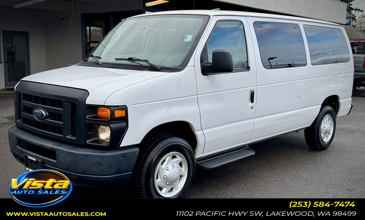 2013 Ford E-Series Econoline Wagon XLT's photo