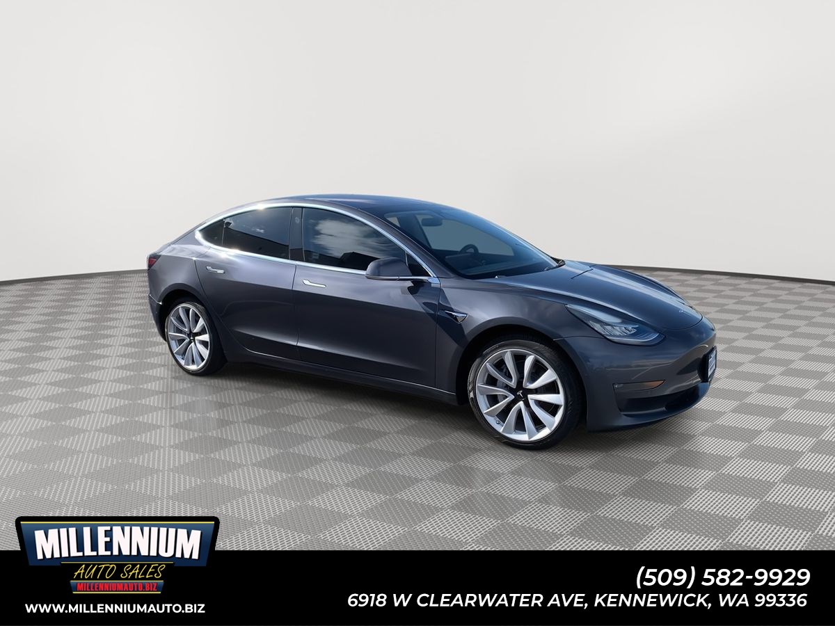 2018 Tesla Model 3 Long Range's photo