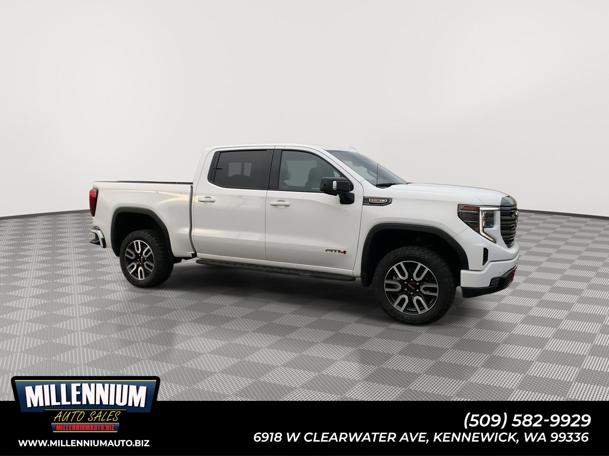 2024 GMC Sierra 1500 AT4's photo