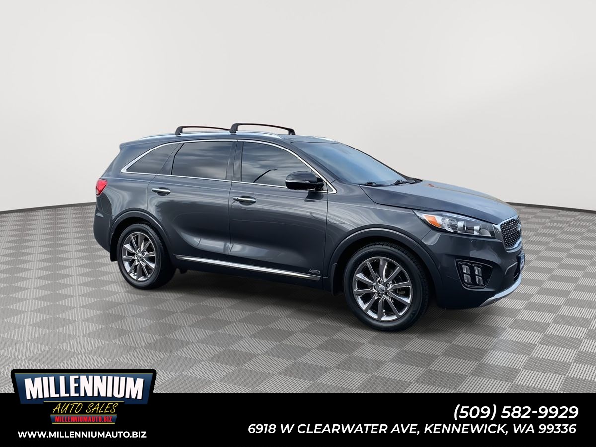 2017 Kia Sorento SXL's photo