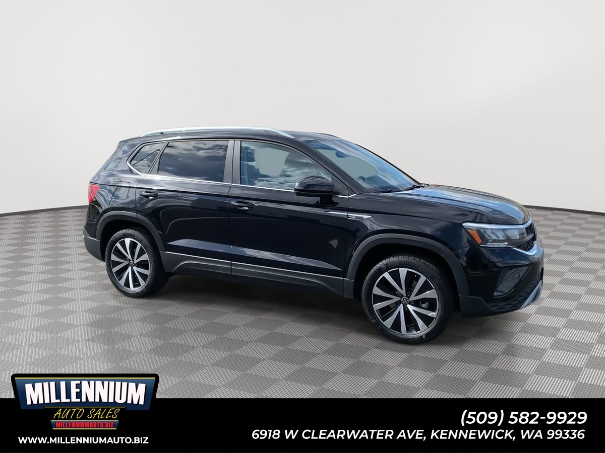 2024 Volkswagen Taos SE