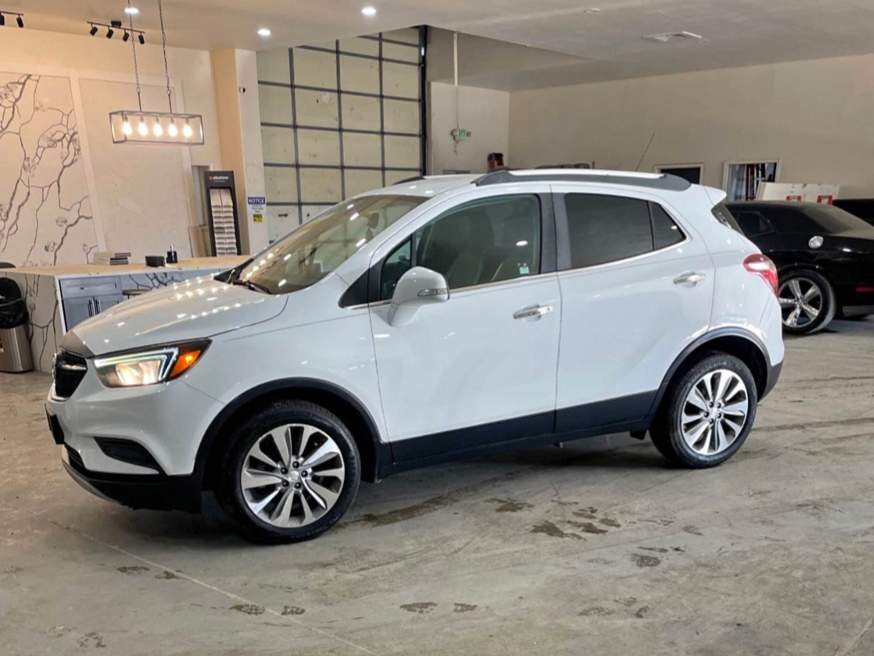 2019 Buick Encore Preferred's photo