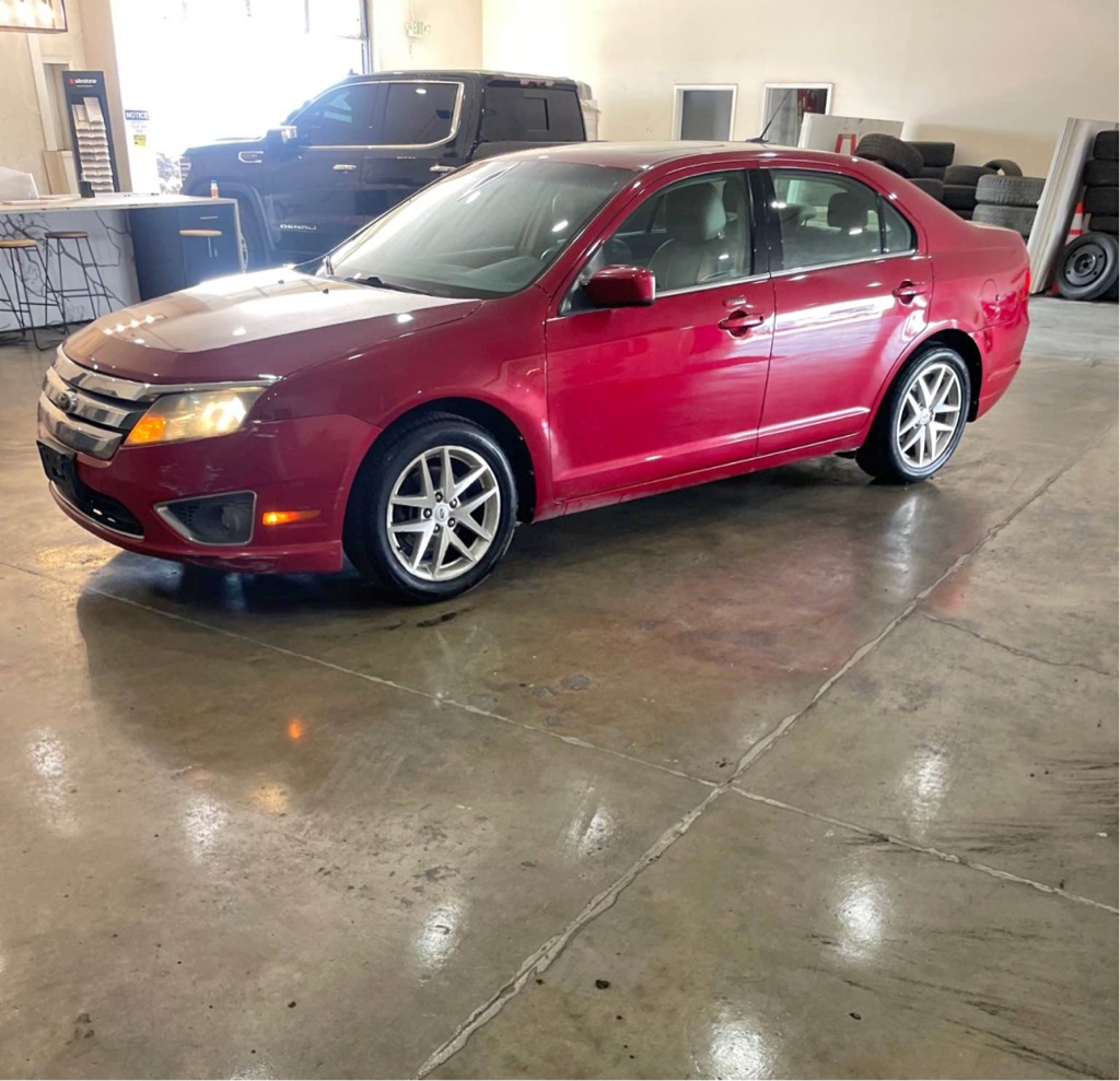 2012 Ford Fusion SEL's photo