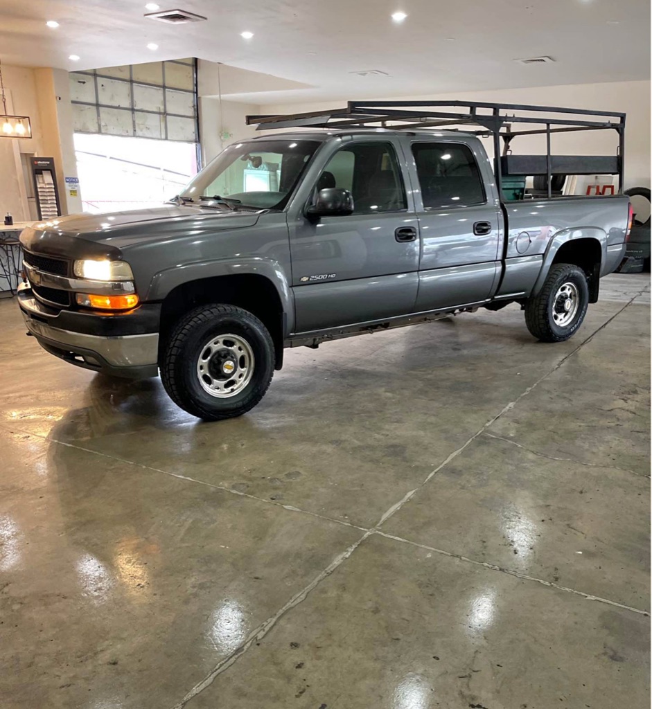 2002 Chevrolet Silverado 2500HD LS's photo
