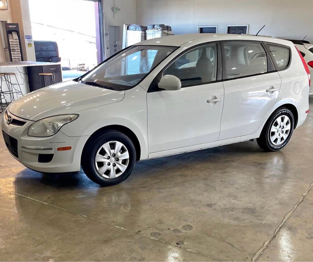 2011 Hyundai Elantra Touring GLS