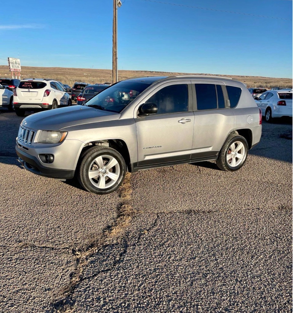 2016 Jeep Compass Sport's photo