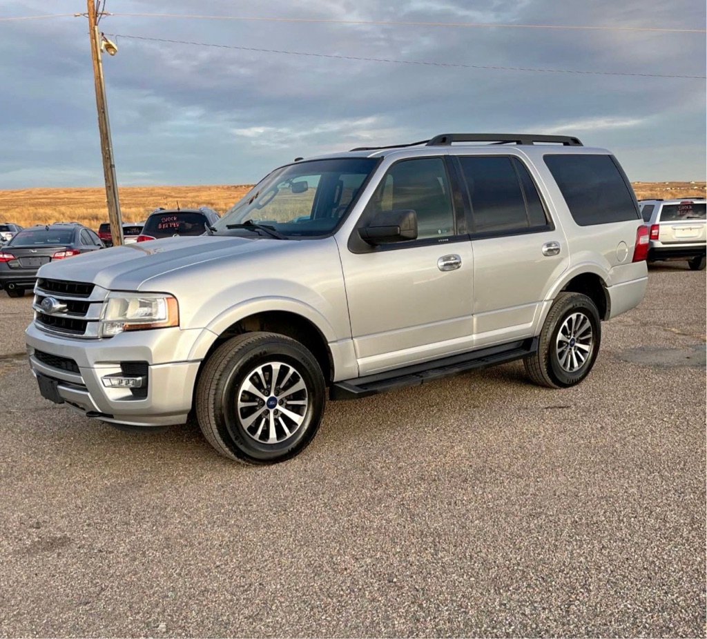 2017 Ford Expedition XLT's photo