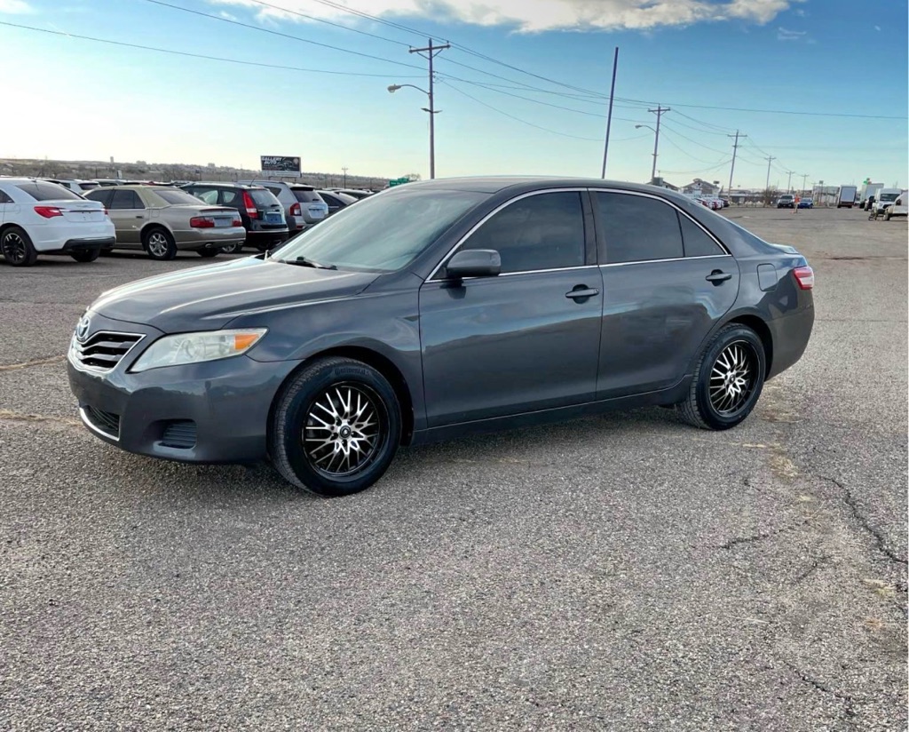 2011 Toyota Camry LE