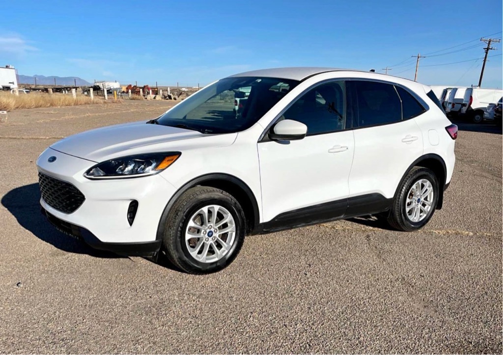 2020 Ford Escape SE's photo