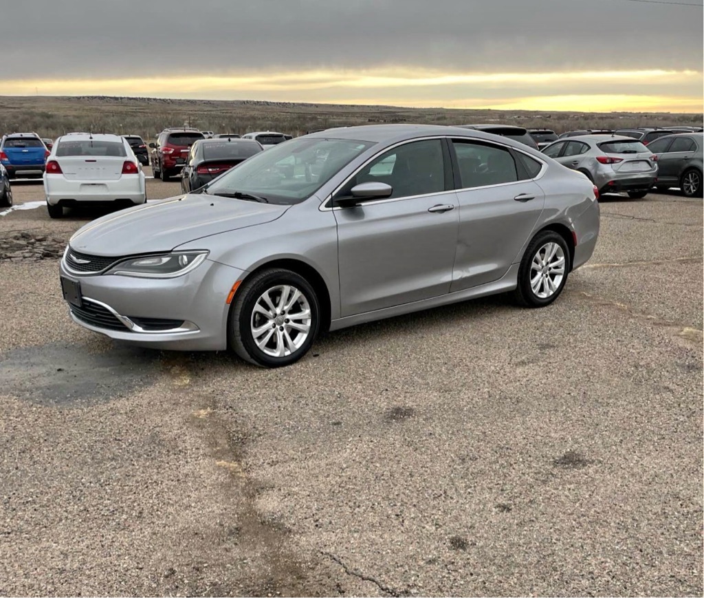 2016 Chrysler 200