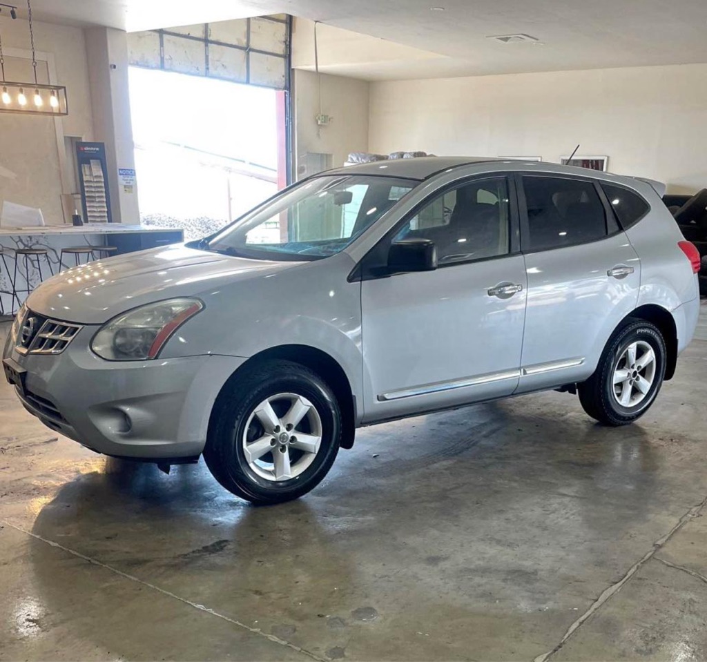 2012 Nissan Rogue S