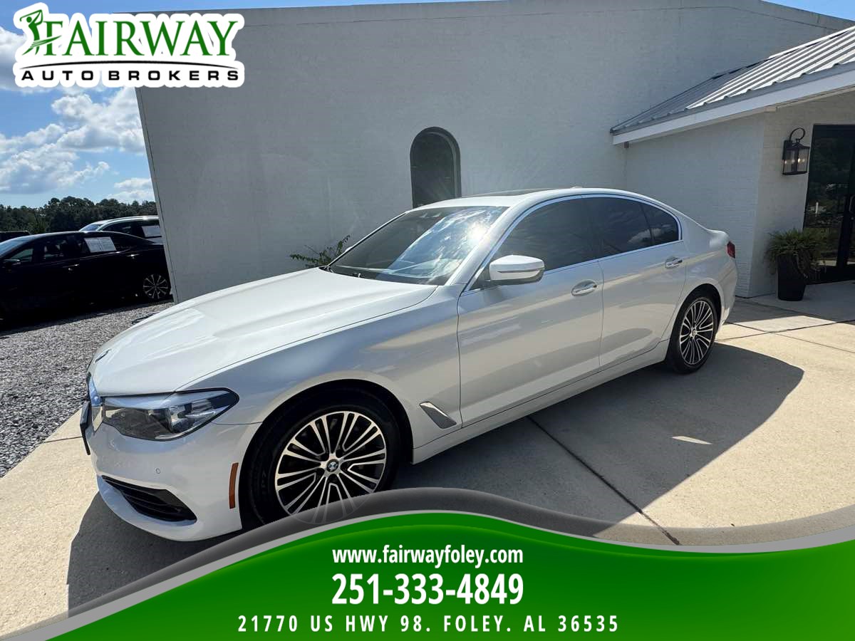 2018 BMW 5 Series 530i's photo