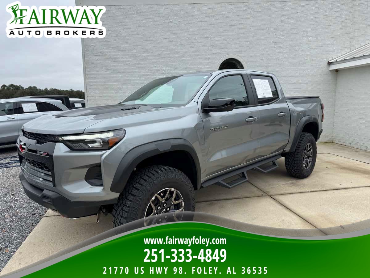 2025 Chevrolet Colorado ZR2's photo
