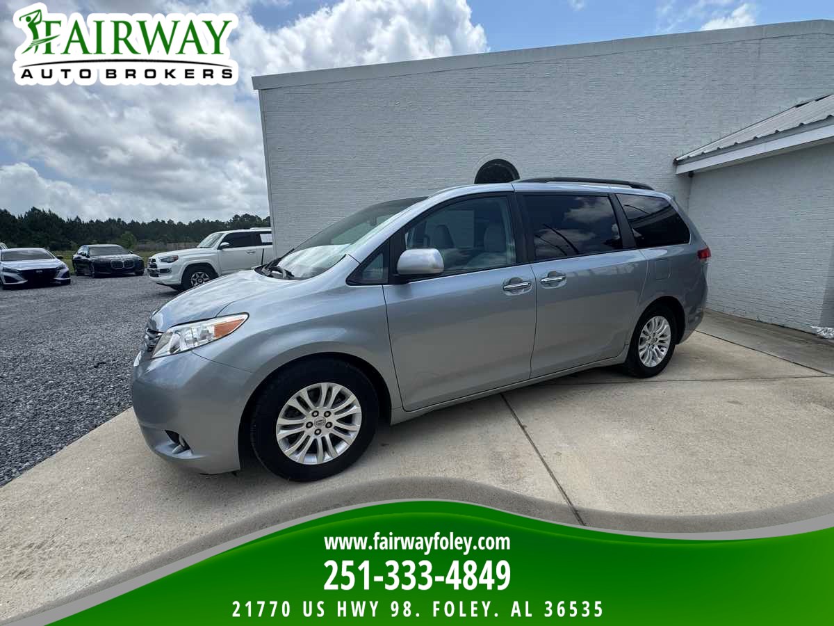 2013 Toyota Sienna XLE