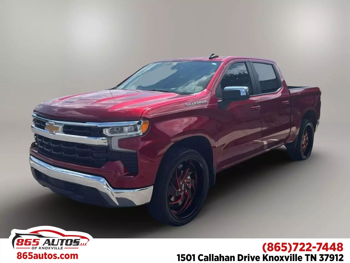 2024 Chevrolet Silverado 1500 LT's photo