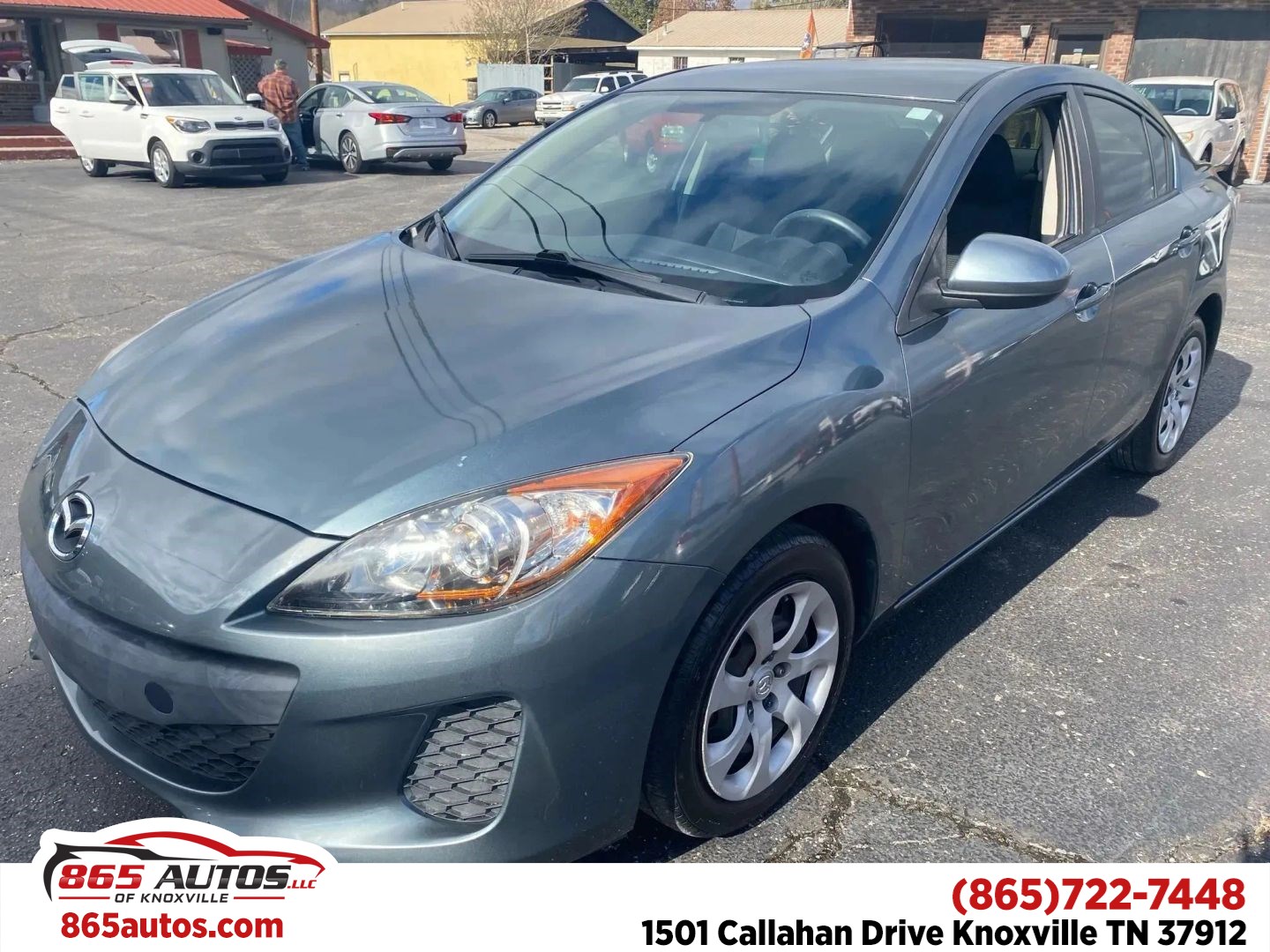 2013 Mazda MAZDA3 i SV's photo