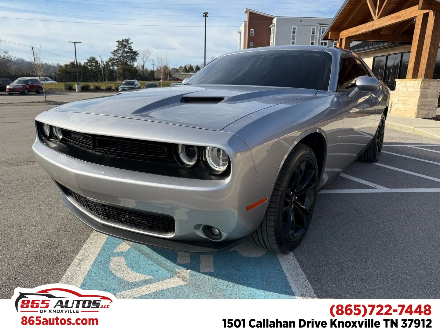2018 Dodge Challenger SXT's photo