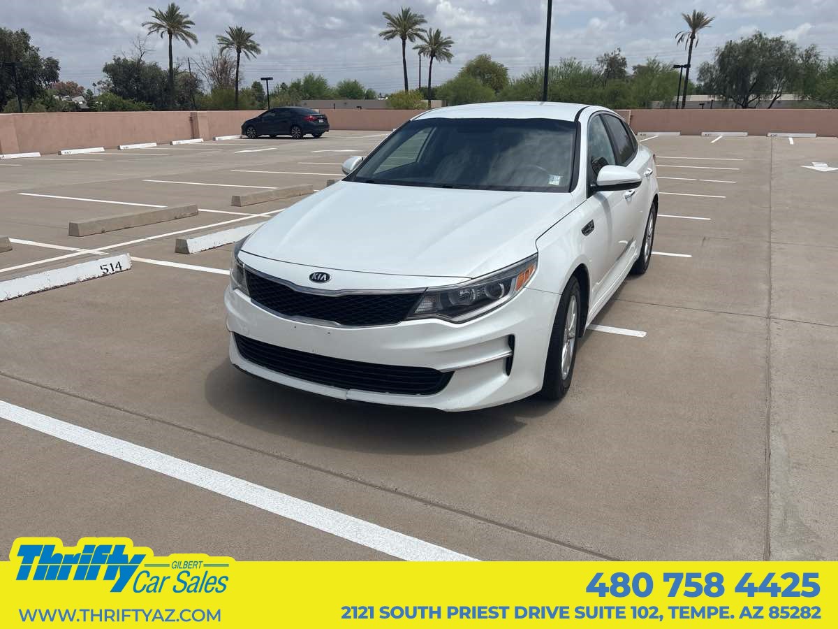 2016 Kia Optima LX's photo