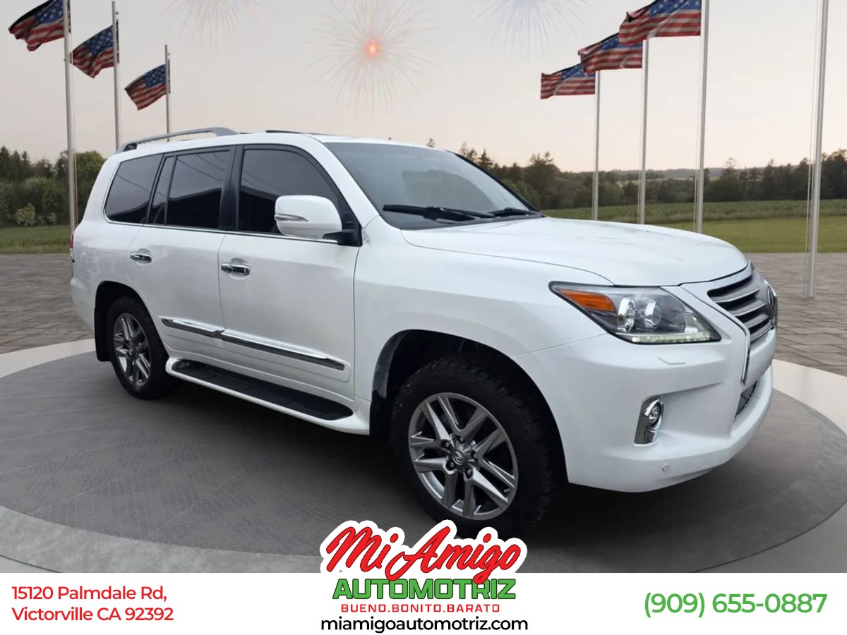 2015 Lexus LX 570's photo