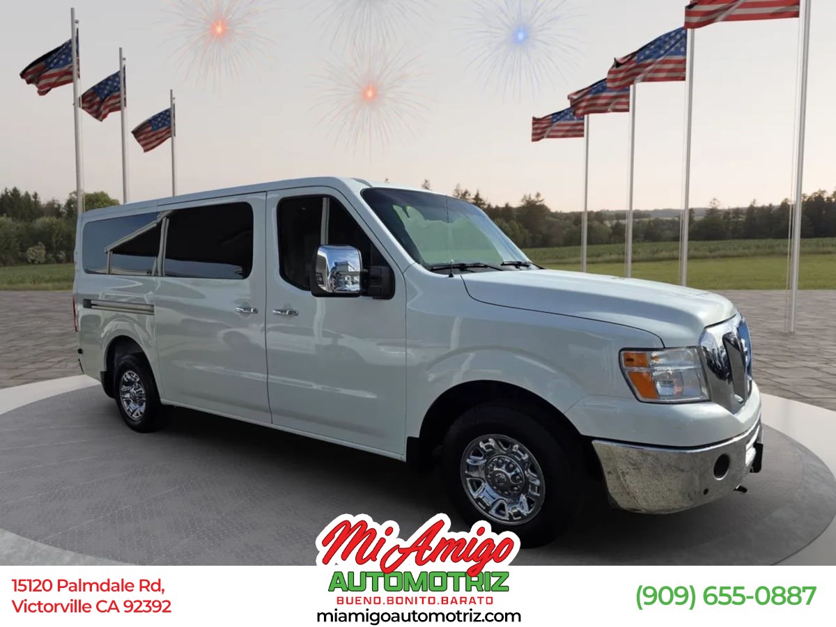 2014 Nissan NV Passenger SL