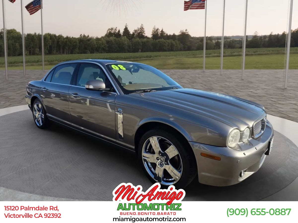 2008 Jaguar XJ Series Vanden Plas
