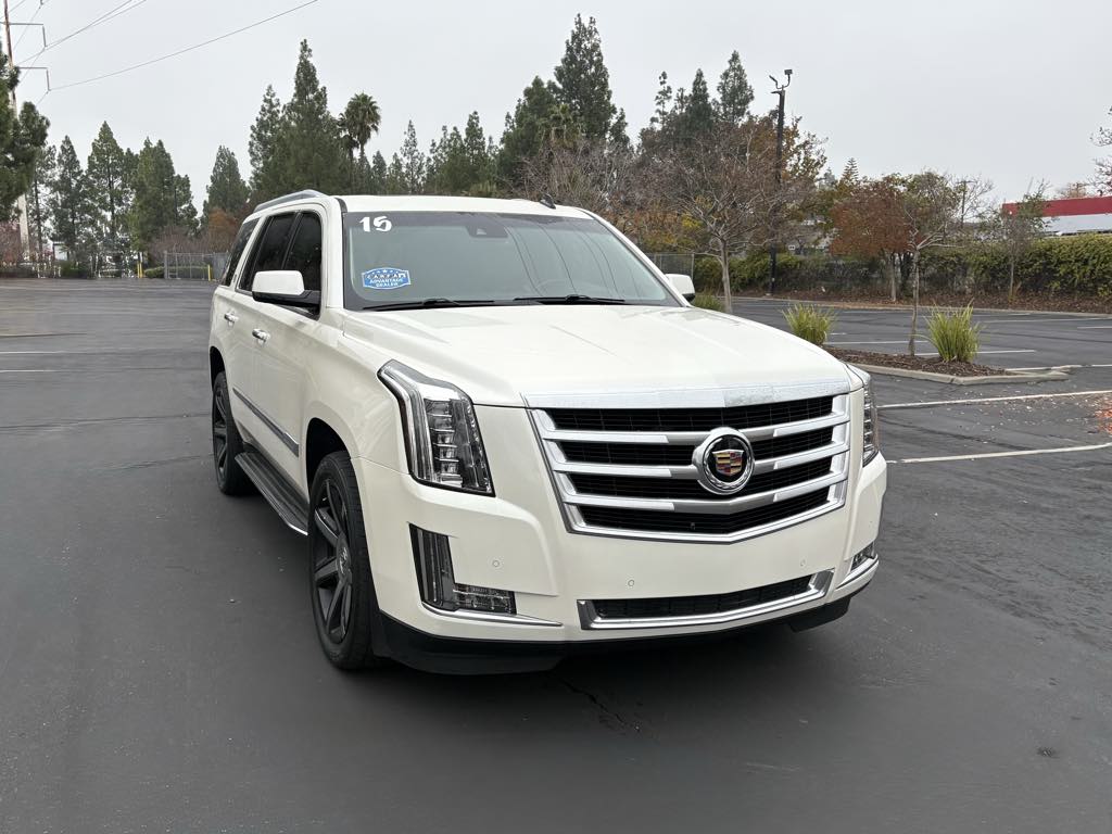 2015 Cadillac Escalade Luxury's photo
