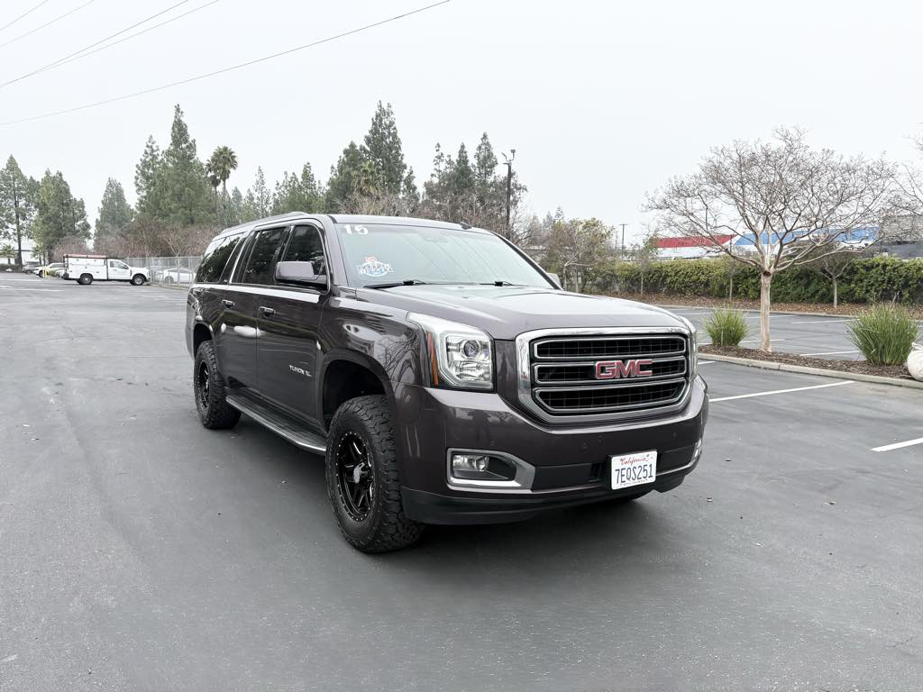 2015 GMC Yukon XL SLT's photo