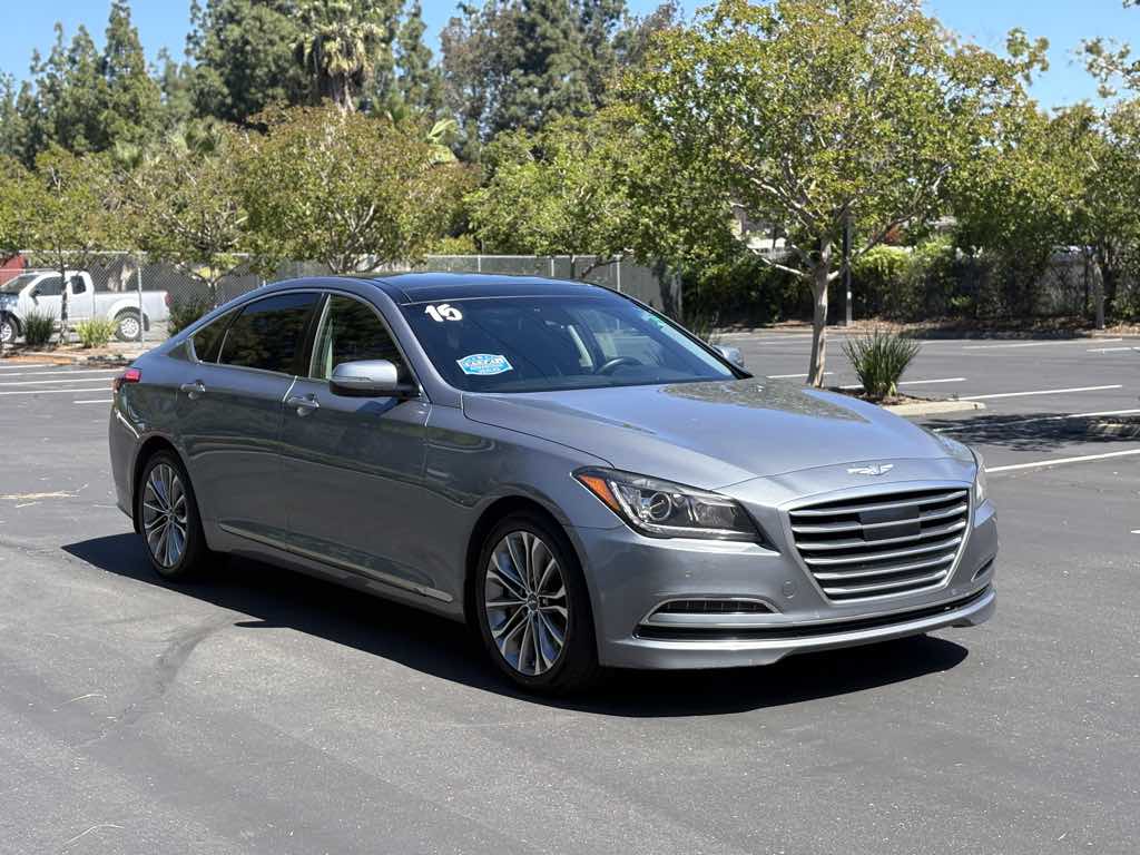 2015 Hyundai Genesis Base
