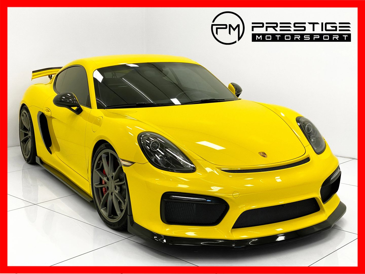 2016 Porsche Cayman GT4's photo